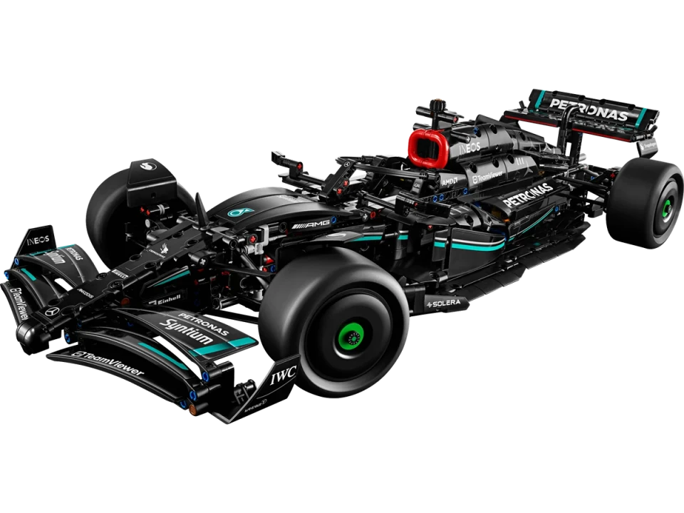 Модель Mercedes-AMG W14