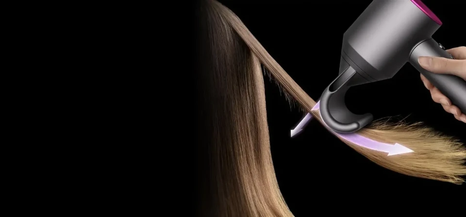 Гладке укладання Dyson Supersonic HD08